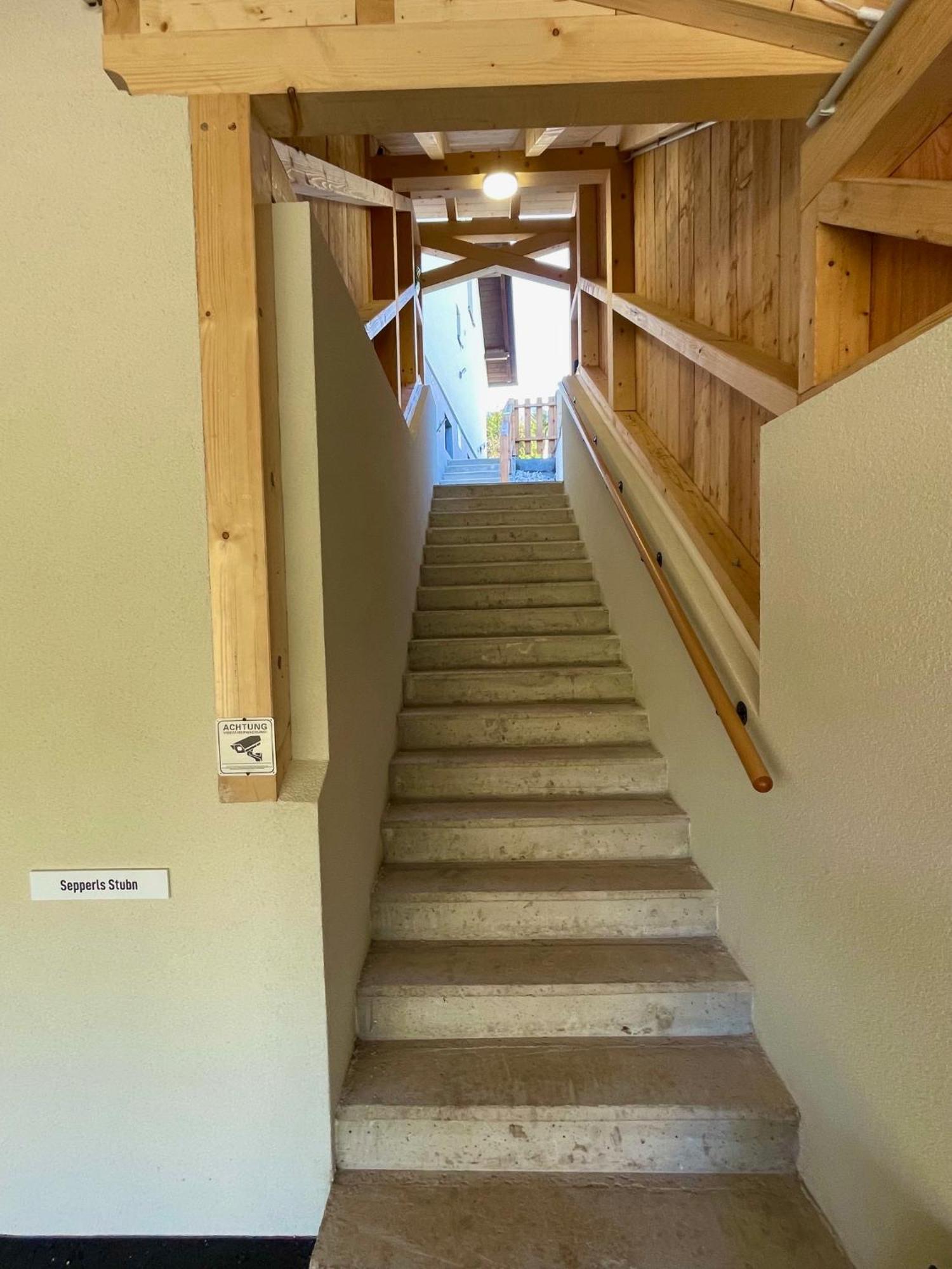 Mitzis Stubn Apartments - Bad Goisern - 24-Hour Self Check-In المظهر الخارجي الصورة