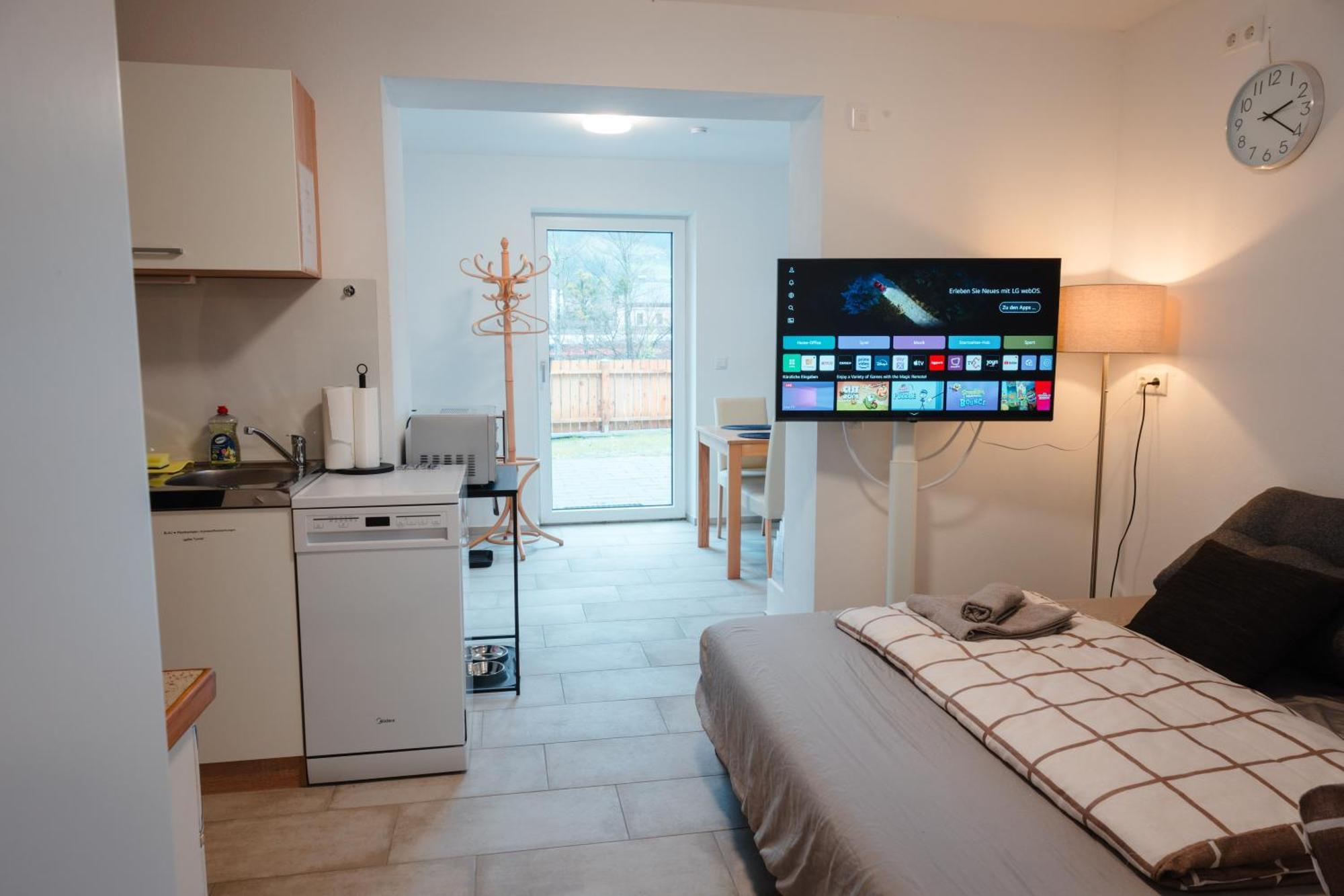 Mitzis Stubn Apartments - Bad Goisern - 24-Hour Self Check-In المظهر الخارجي الصورة