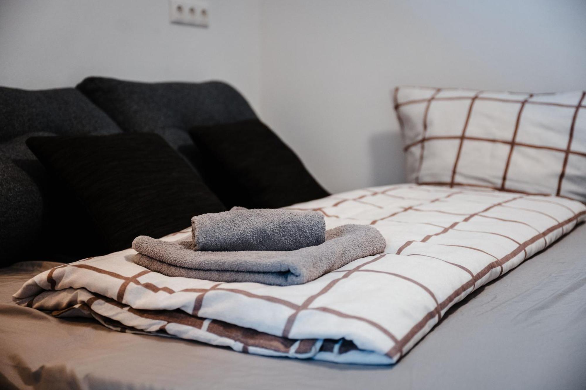 Mitzis Stubn Apartments - Bad Goisern - 24-Hour Self Check-In المظهر الخارجي الصورة